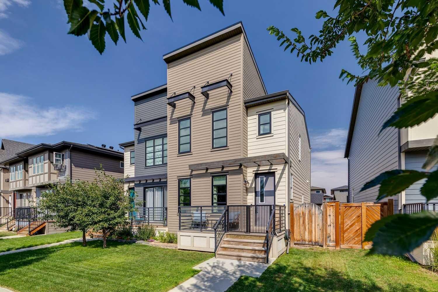 Property Photo: 1301 Walden Drive SE AB T2X 2H2