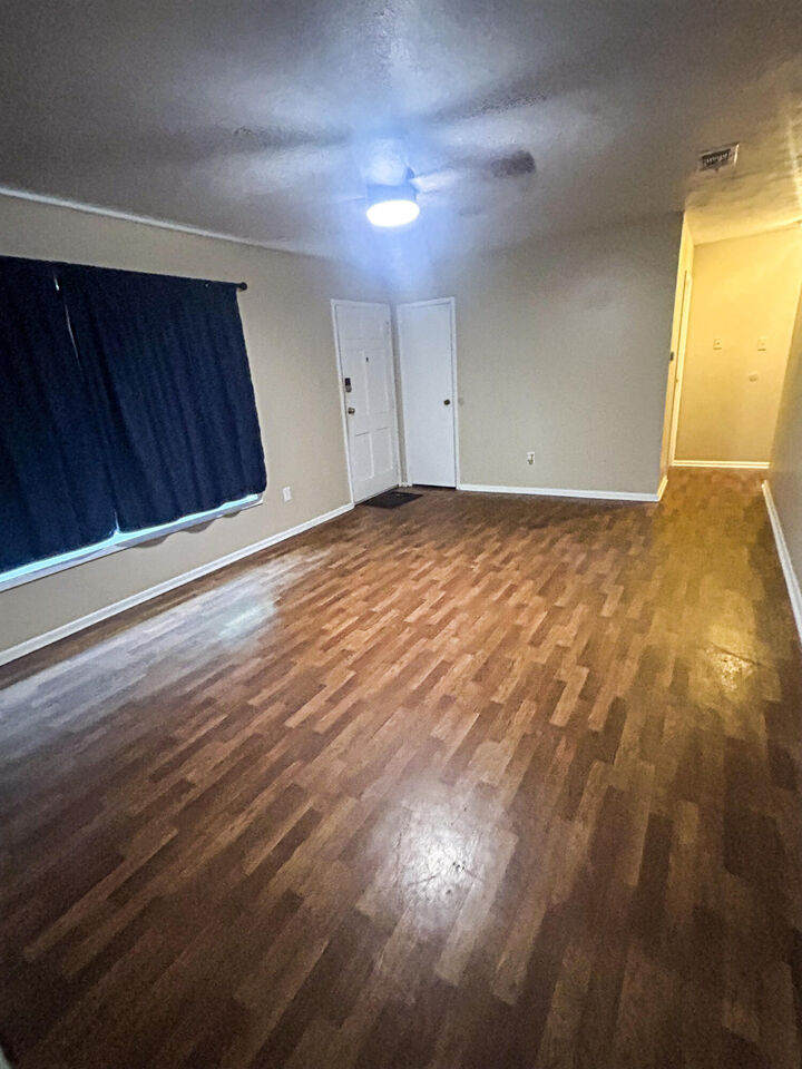 Property Photo:  909 Dennis  LA 71446 