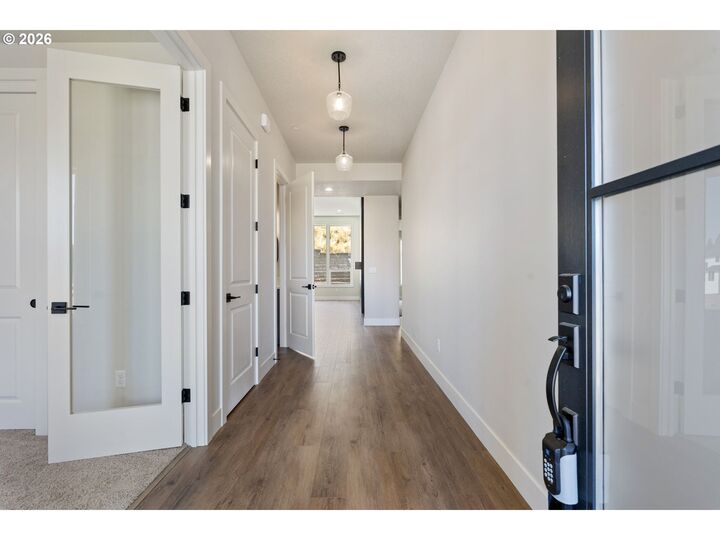 Property Photo:  16713 NE 38th Ave  WA 98686 