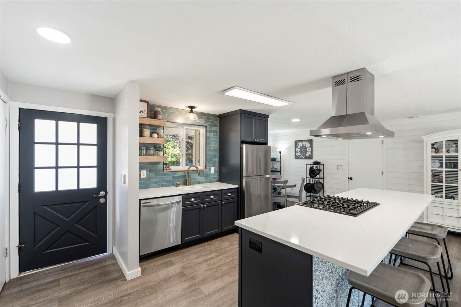 Property Photo:  936  Oakcrest Drive SE  WA 98503 