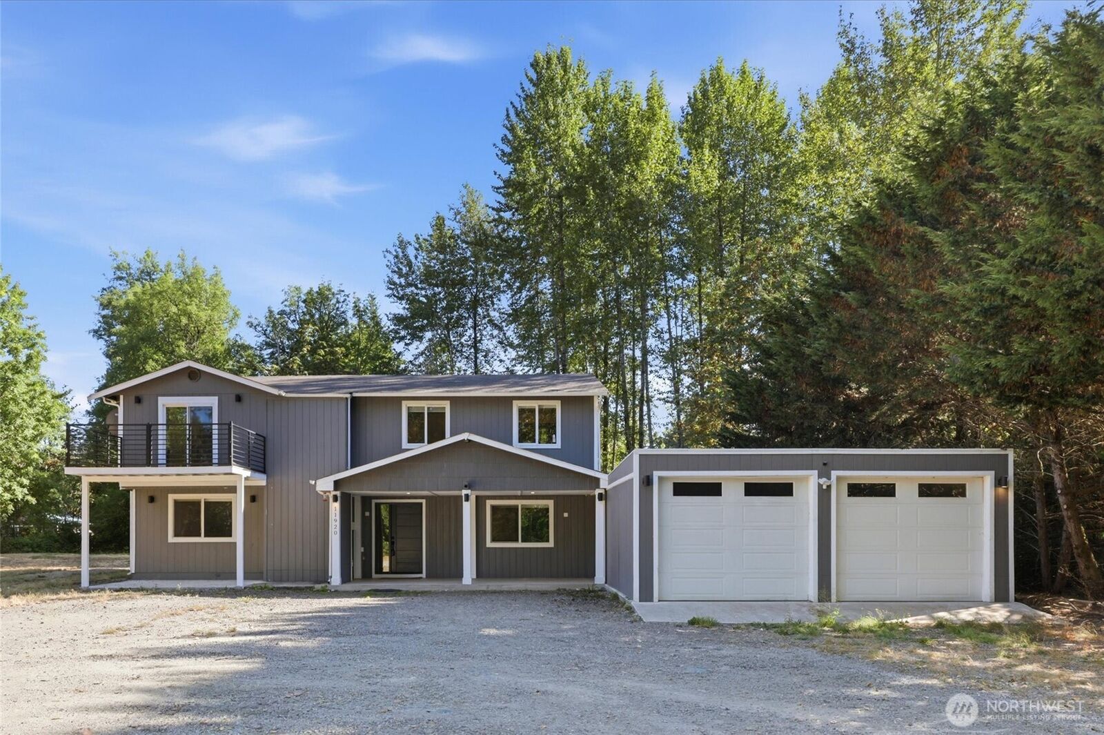 Property Photo:  11920  215th Street E  WA 98338 