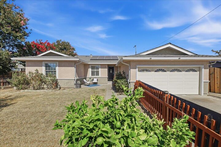Property Photo:  37612 Canterbury Street  CA 94536 