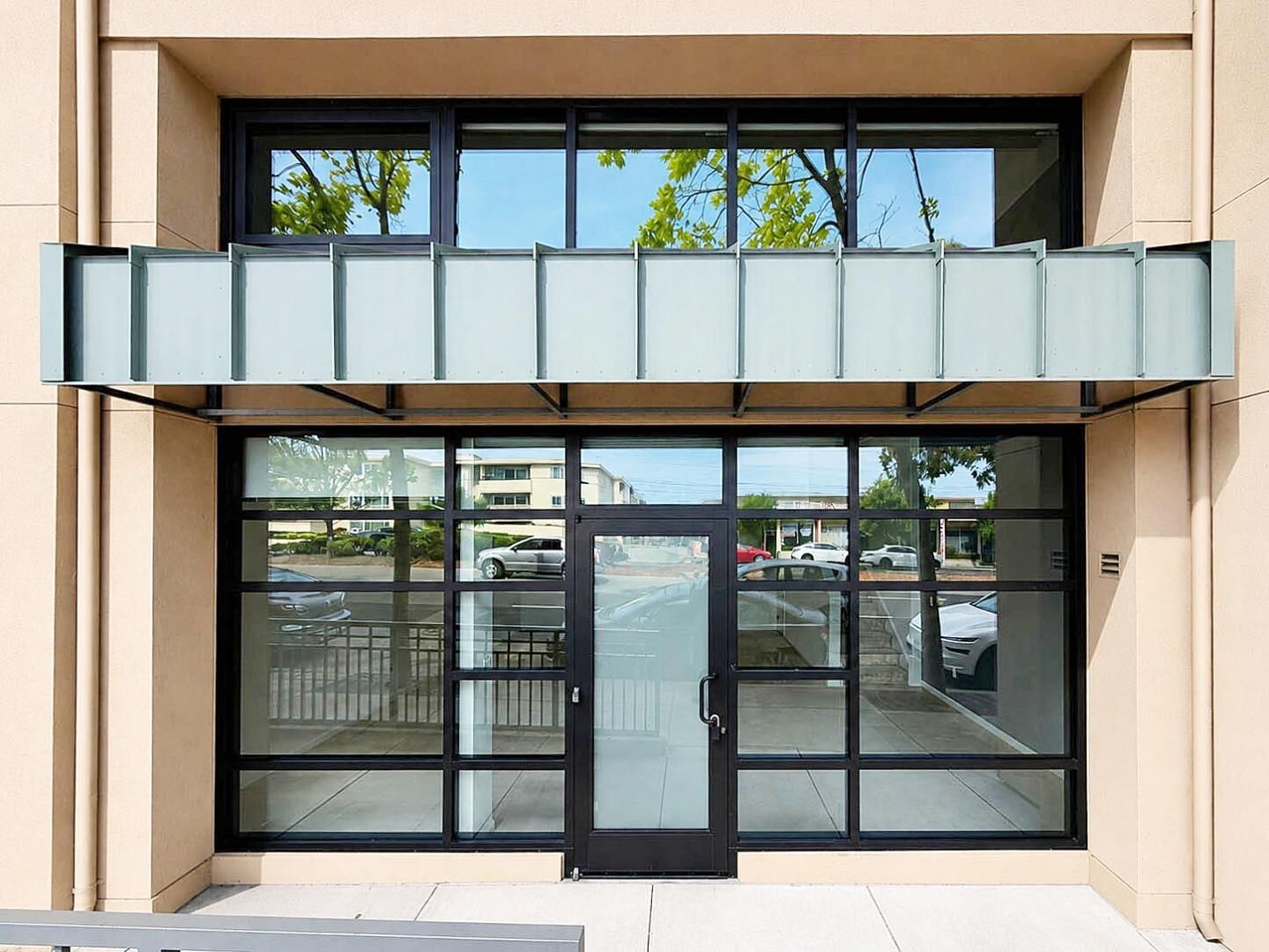 Property Photo:  1351 El Camino Real  CA 94030 