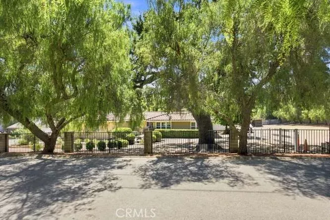 Property Photo:  28042 Balkins  CA 91301 