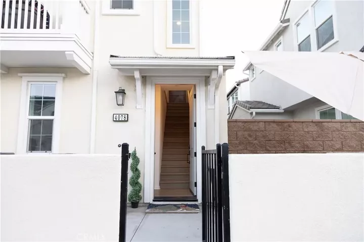 Property Photo: 4078 Summer Way CA 92883