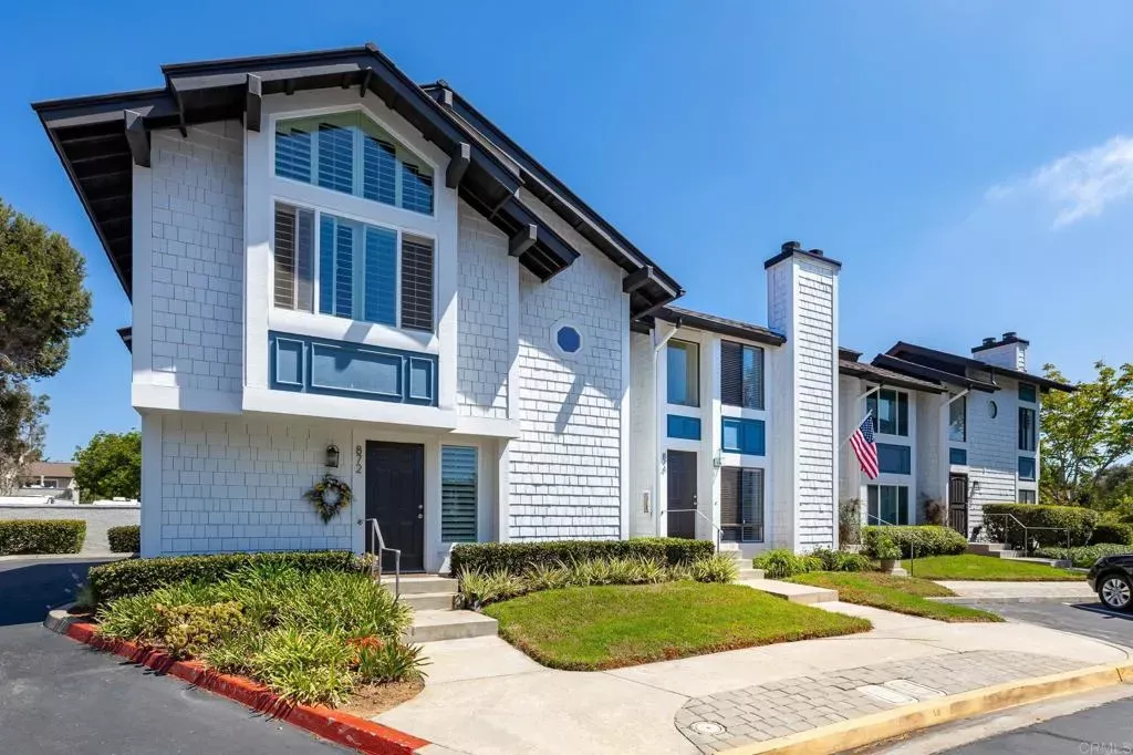 Property Photo: 874 Marigold Court CA 92011