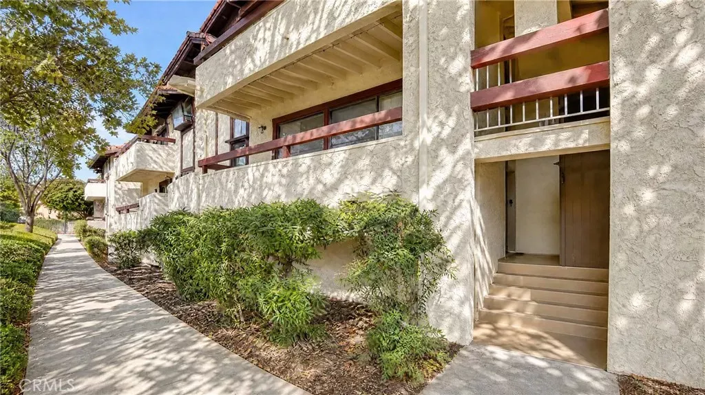 Property Photo:  27979 Sarabande Lane 247  CA 91387 