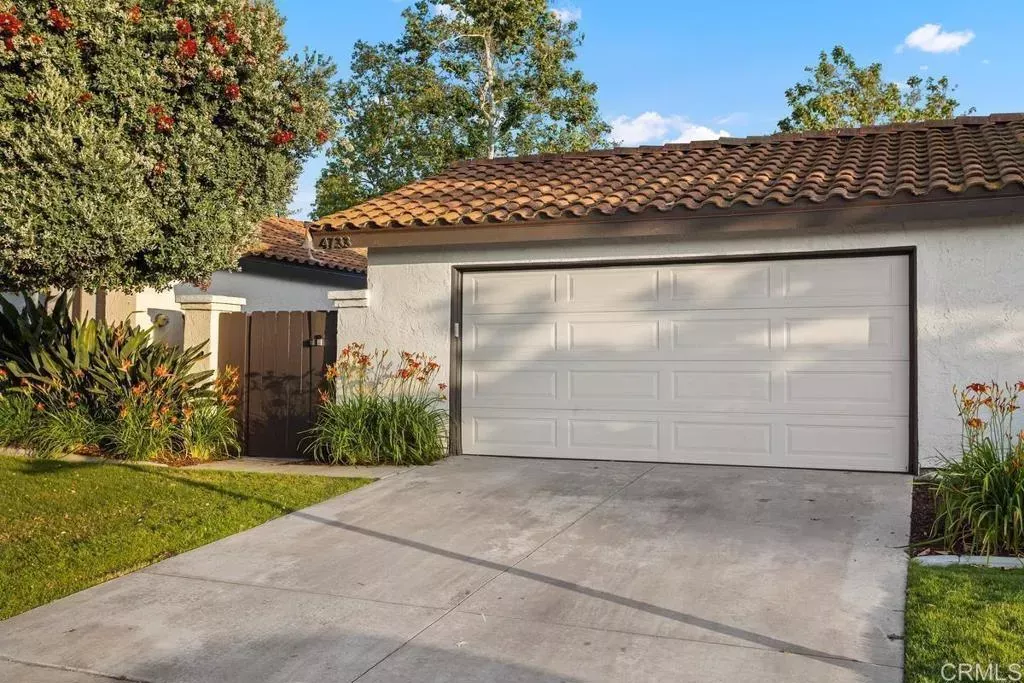 Property Photo:  4733 Dalea Pl  CA 92057 