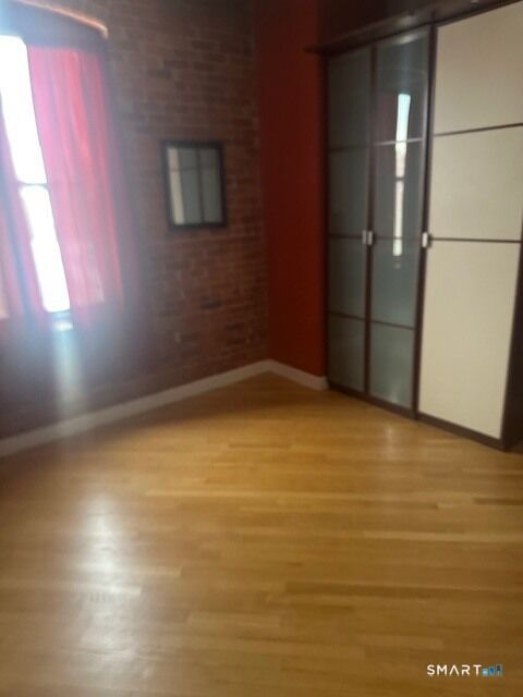 Property Photo:  222 Williams Street East 326  CT 06033 