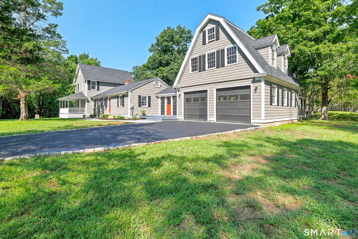 Property Photo:  195 North Main Street  CT 06447 