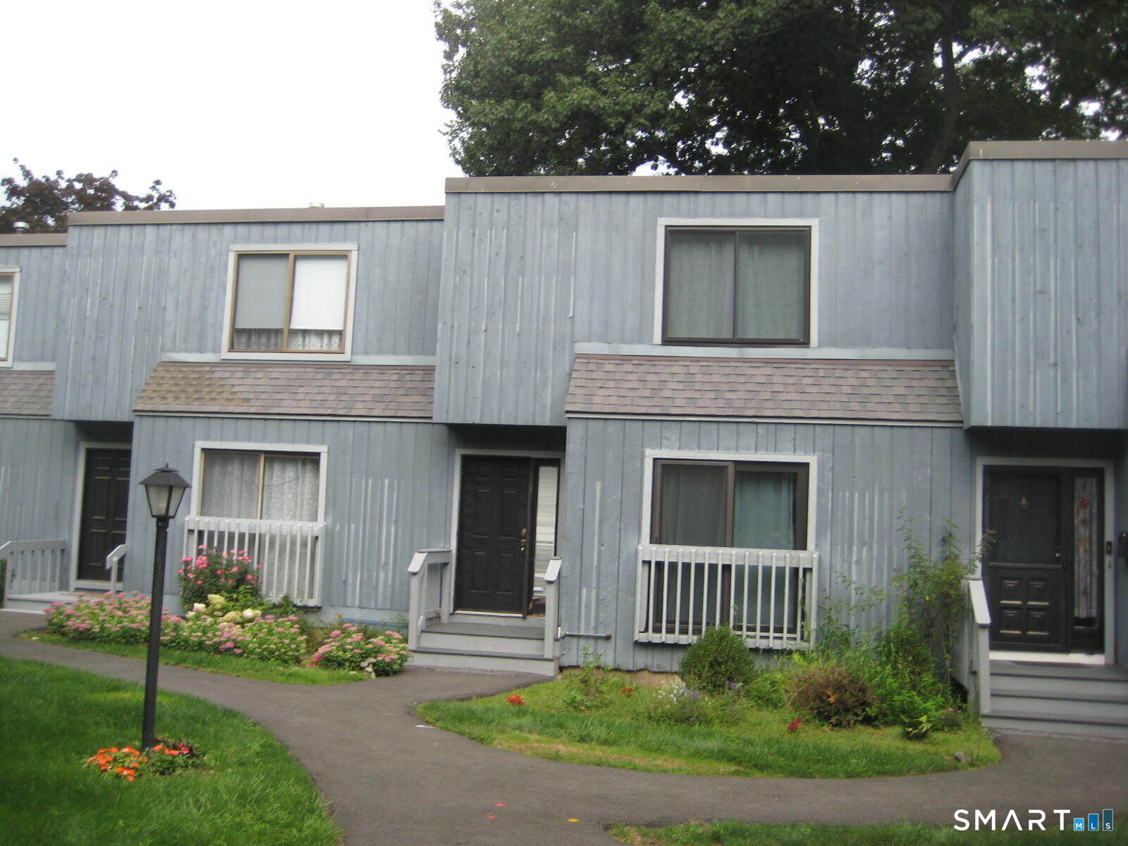 Property Photo:  403 Plymouth Colony 403  CT 06405 