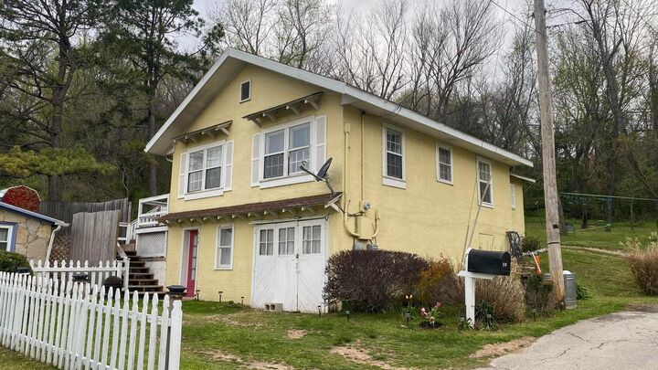 Property Photo:  510 3rd Street  MO 64831 