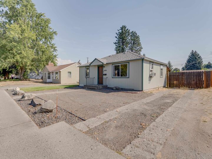 Property Photo:  5934 N Monroe St  WA 99205 