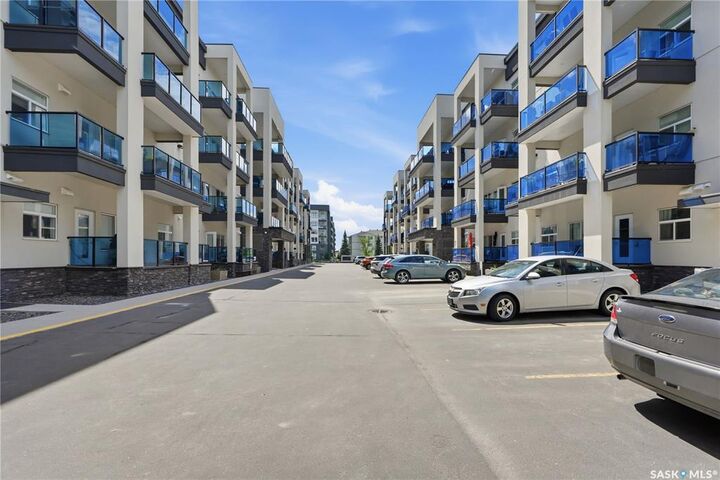 Property Photo: 423 Nelson Road 101 SK S7S 1P2