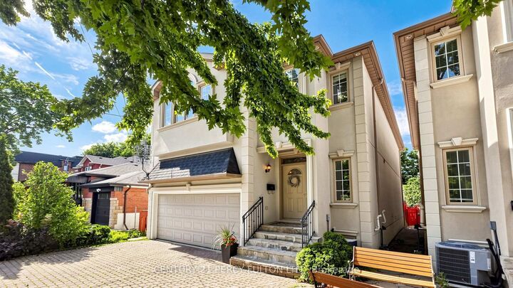 Property Photo:  372B Hounslow Avenue  ON M2R 1H6 