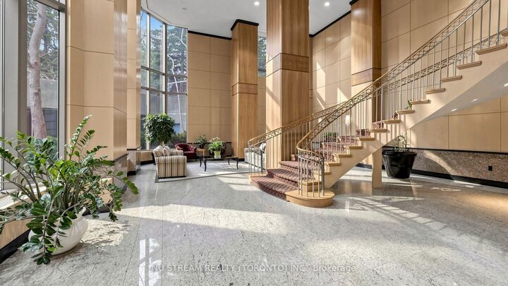 Property Photo: 89 Skymark Drive 2211 ON M2H 3S6