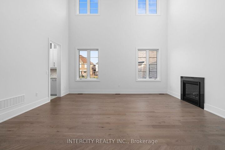 Property Photo: 20 Gold Bottom Crescent ON L6P 4H8