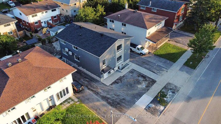 Property Photo: 972 Dynes Road ON K2C 0G8