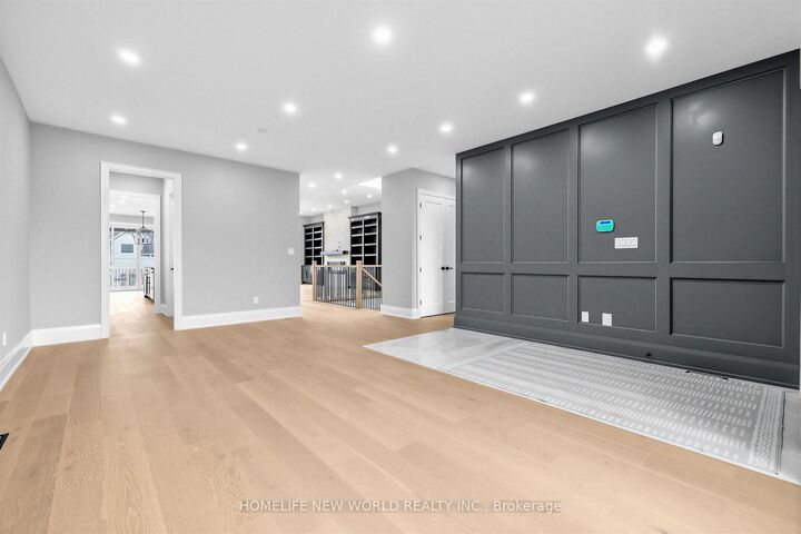 Property Photo:  225 Sunnybrae Avenue  ON L9S 1K4 