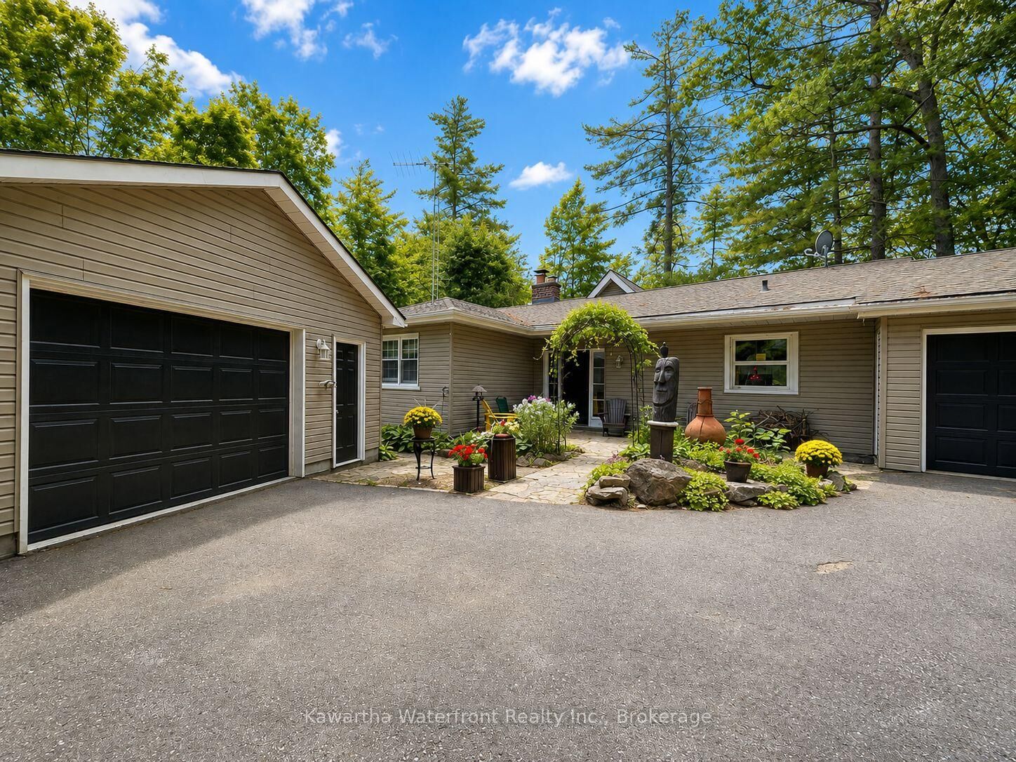 Property Photo: 25 Government Dock Road ON K0M 2L0