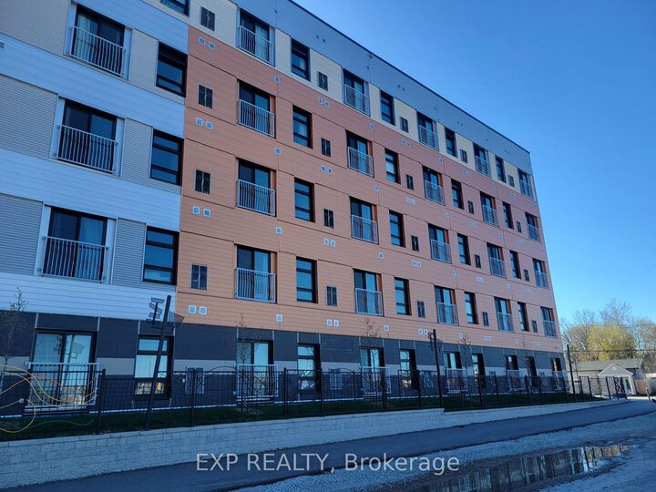 Property Photo:  75 Barrie Road 113  ON L3V 8N5 