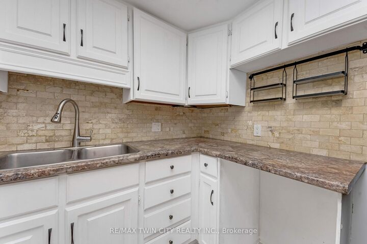 Property Photo:  1159 Union Street  ON N2H 6K3 