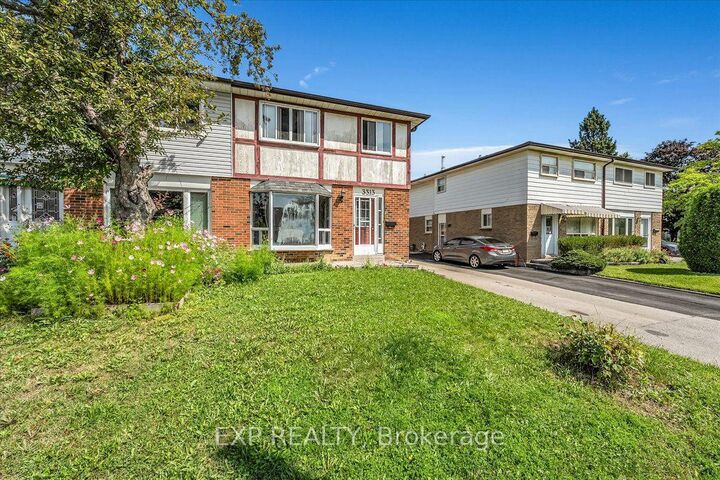 Property Photo: 3313 Acala Crescent ON L5A 3E4