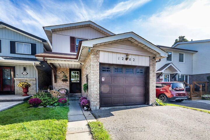 Property Photo: 1262 Venus Crescent ON L1J 6E4