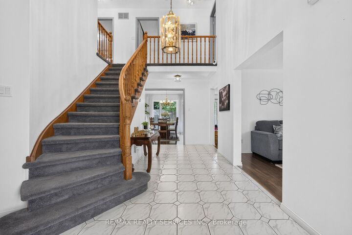 Property Photo:  30 Nasmith Street  ON L6S 4Z2 