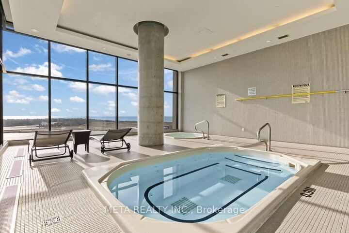 Property Photo:  15 Fort York Boulevard 2802  ON M5V 3Y4 