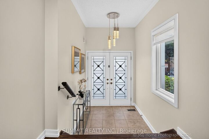 Property Photo: 1299 Glenanna Road 39 ON L1V 0C9