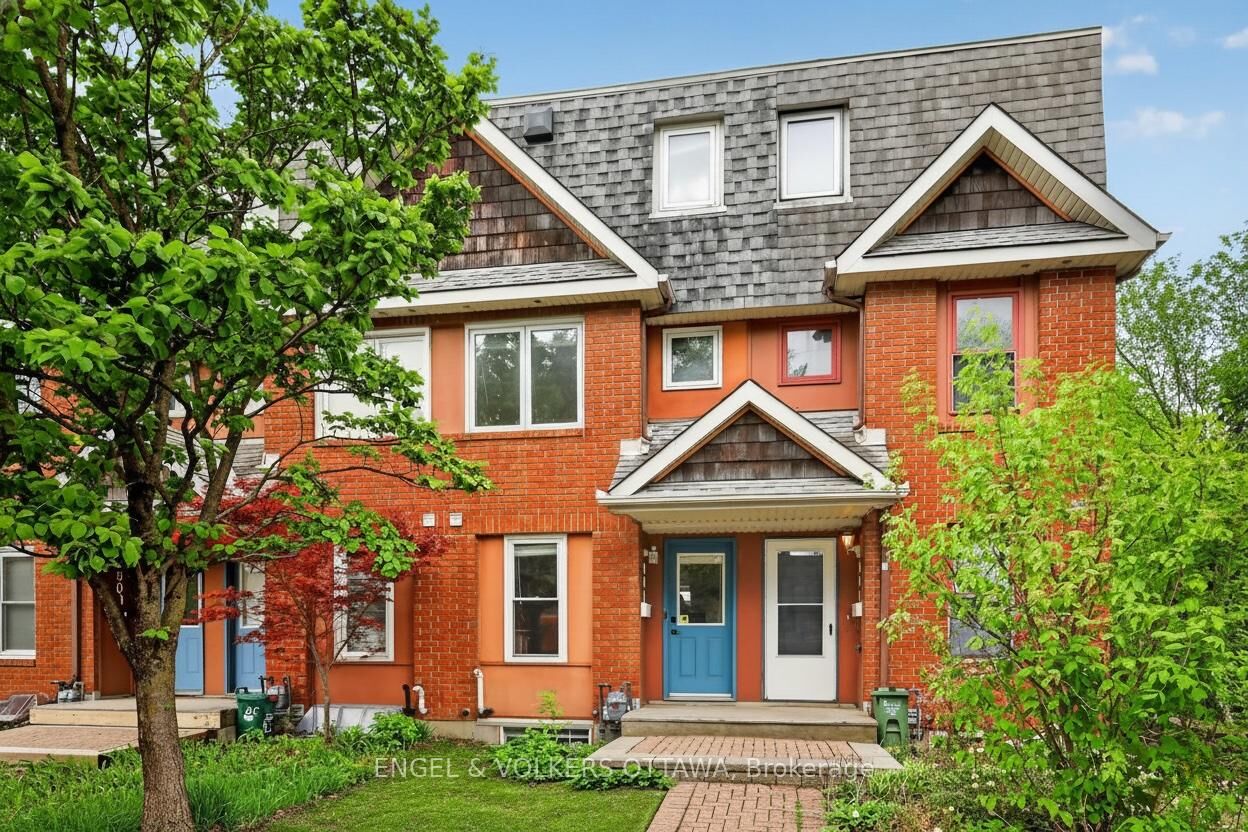 Property Photo: 90B Templeton Street ON K1N 6X3