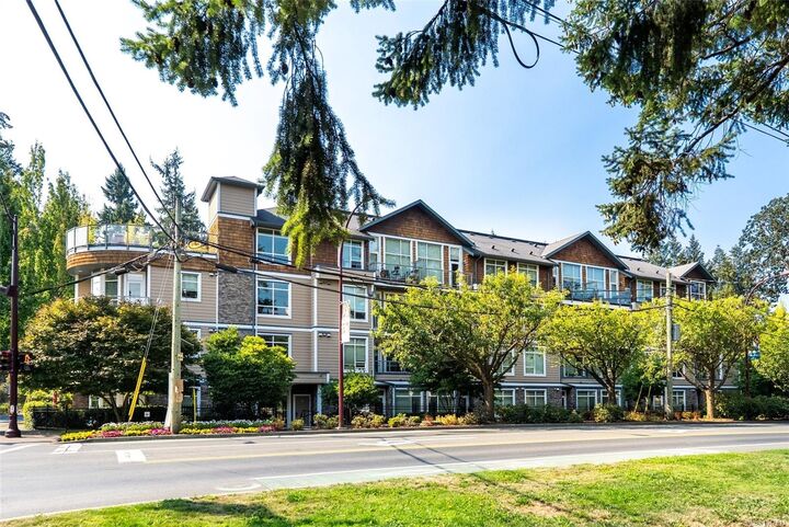611 Goldstream Ave #211 — photo 1