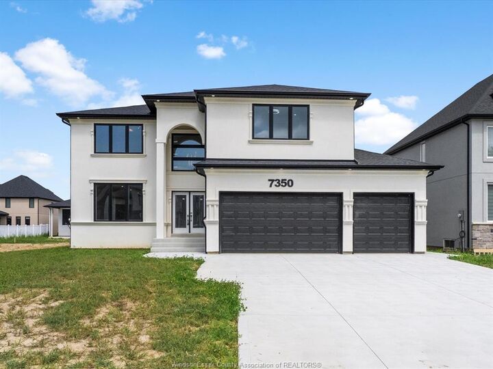 Property Photo: 7350 Garnet Crescent ON N0R 1J0