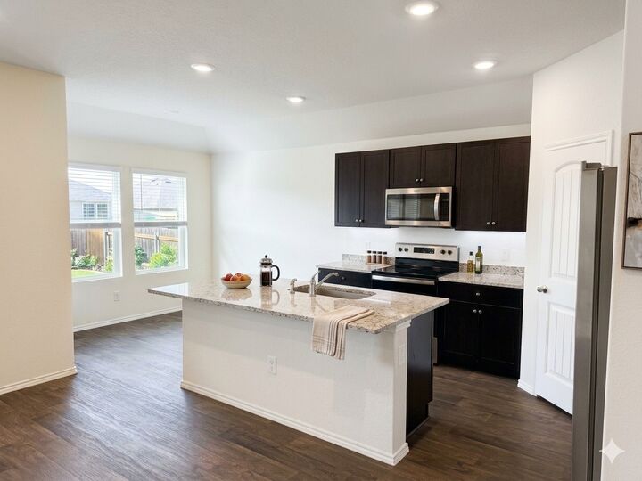 Property Photo:  821 Gerardia Court  TX 78155 