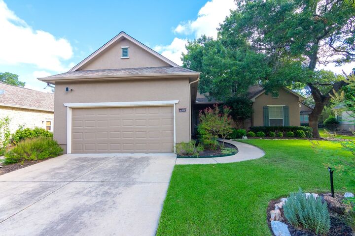 Property Photo:  102 Harness Lane  TX 78633 