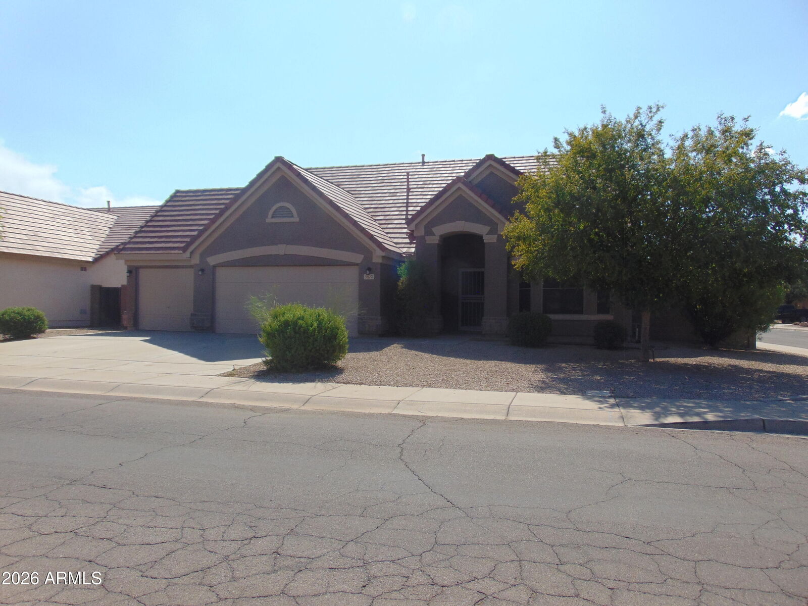 Property Photo: 6672 S Vernon Drive AZ 85249