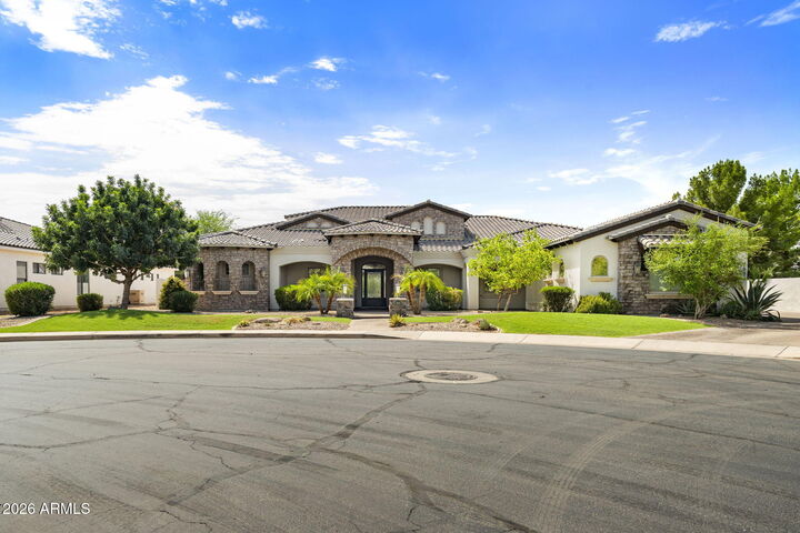 Property Photo:  5600 S Gemstone Drive  AZ 85249 
