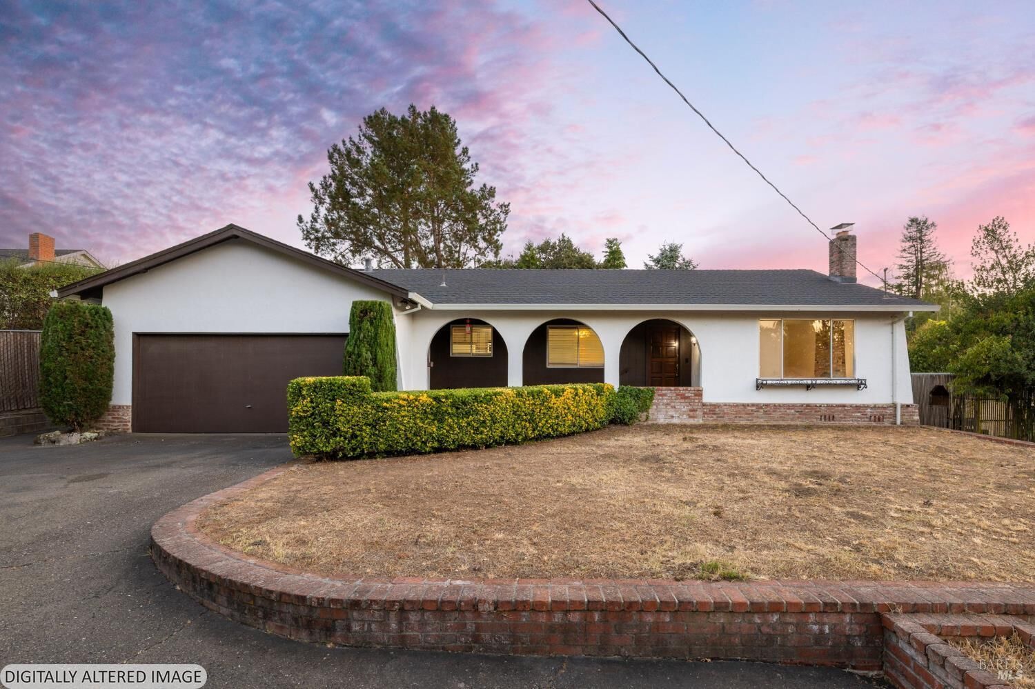 Property Photo:  648 W School Street  CA 94931 
