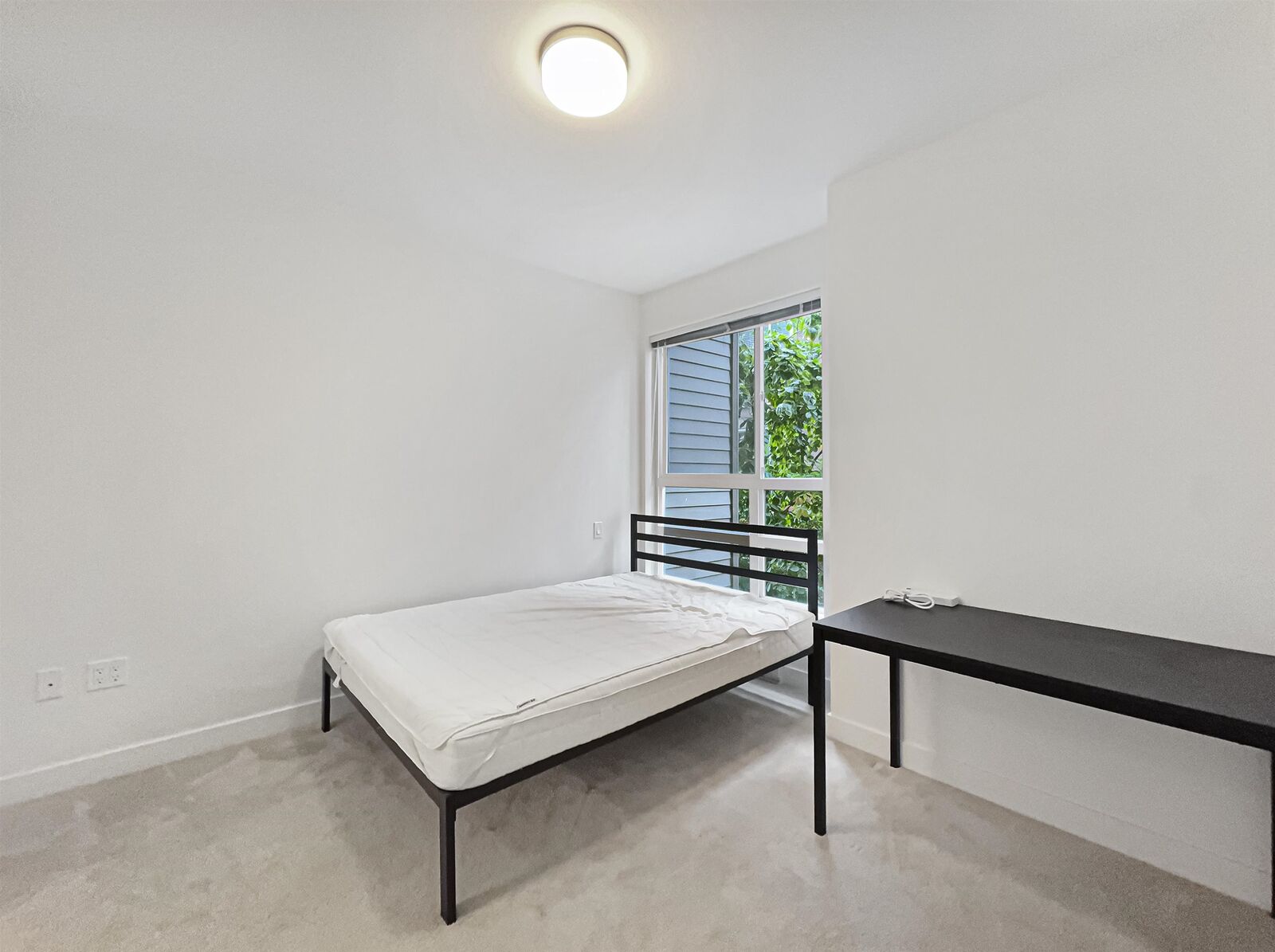 Property Photo:  6033 Gray Avenue 2xx  BC V6S 0G3 