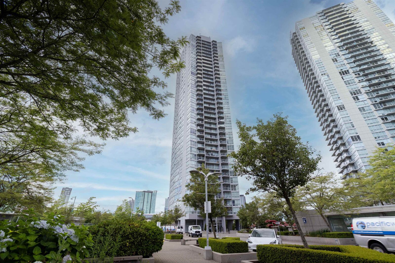 Property Photo:  13618 100 Avenue 3105  BC V3T 0A8 
