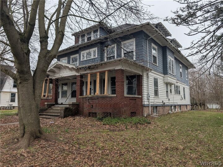 Property Photo: 1708 Quaker Road NY 14012