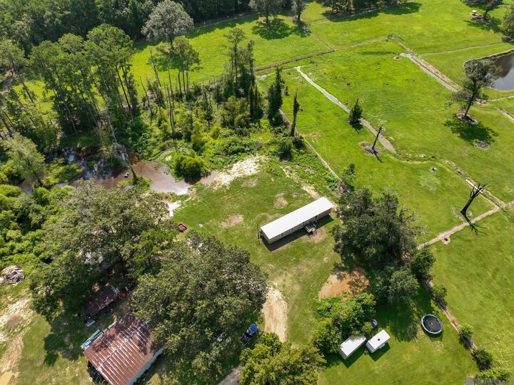 Property Photo: 14530 Springfield Rd LA 70785