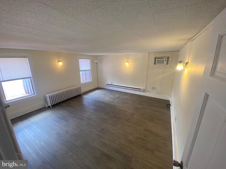 Property Photo:  500 Penn Ave Unit #2  PA 19611 