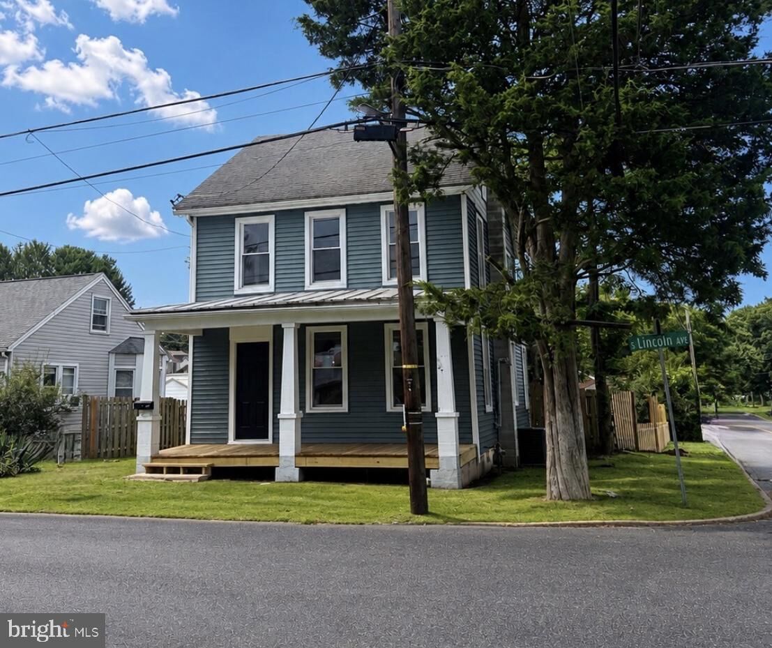 Property Photo: 601 S Lincoln Avenue PA 17042