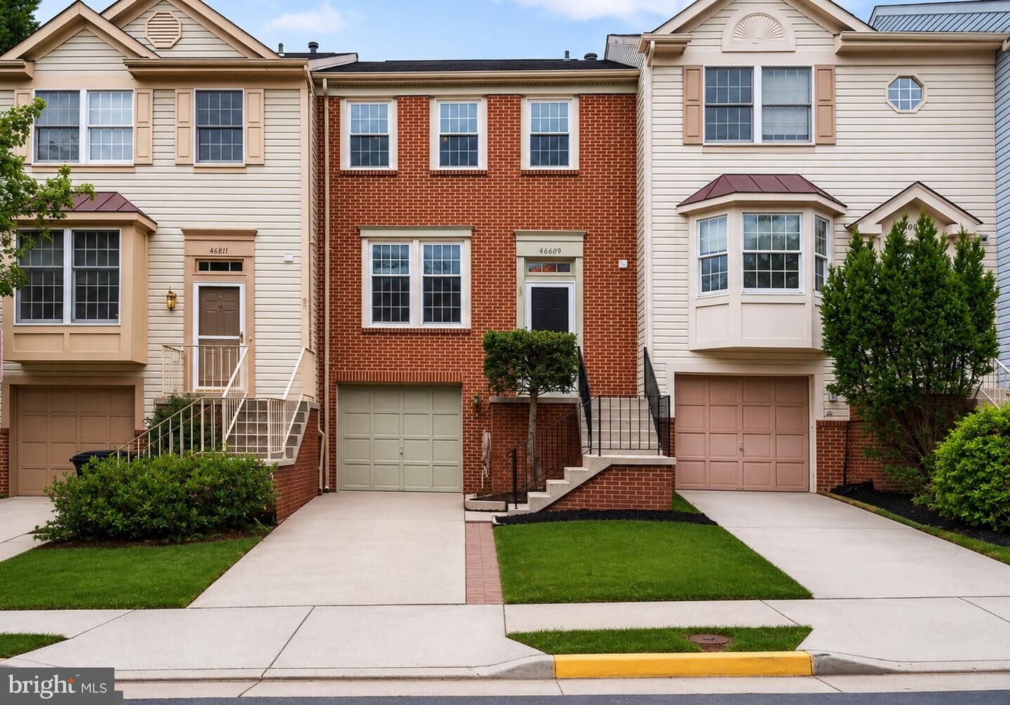 Property Photo: 46809 Ironstone Terrace VA 20164