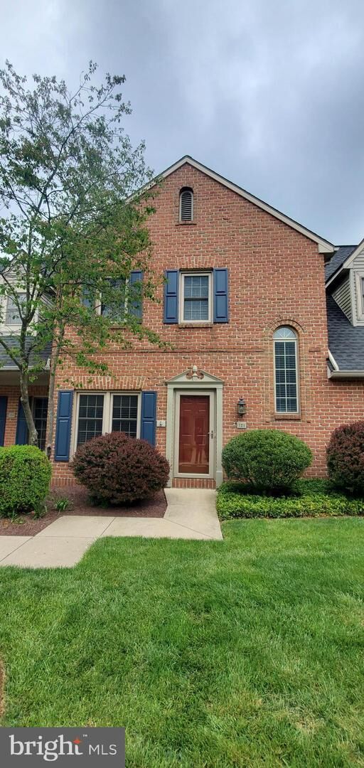Property Photo: 121 Wyndham Way PA 17109