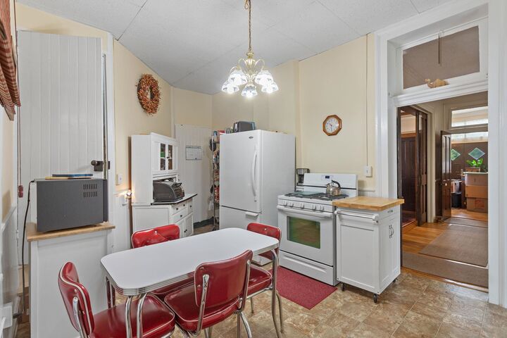 Property Photo:  271 Liberty St S  VA 22801 