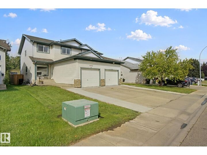 Property Photo: 15618 141 St NW AB T6V 1T3