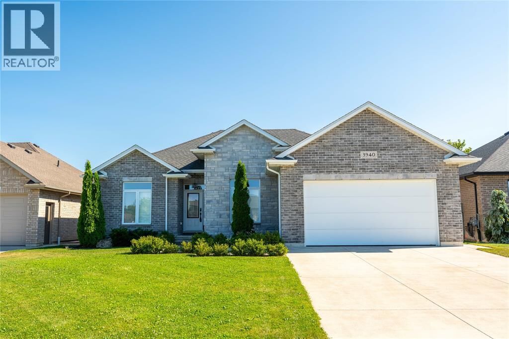 Property Photo:  3940 Arie Court  ON N0N 1E0 